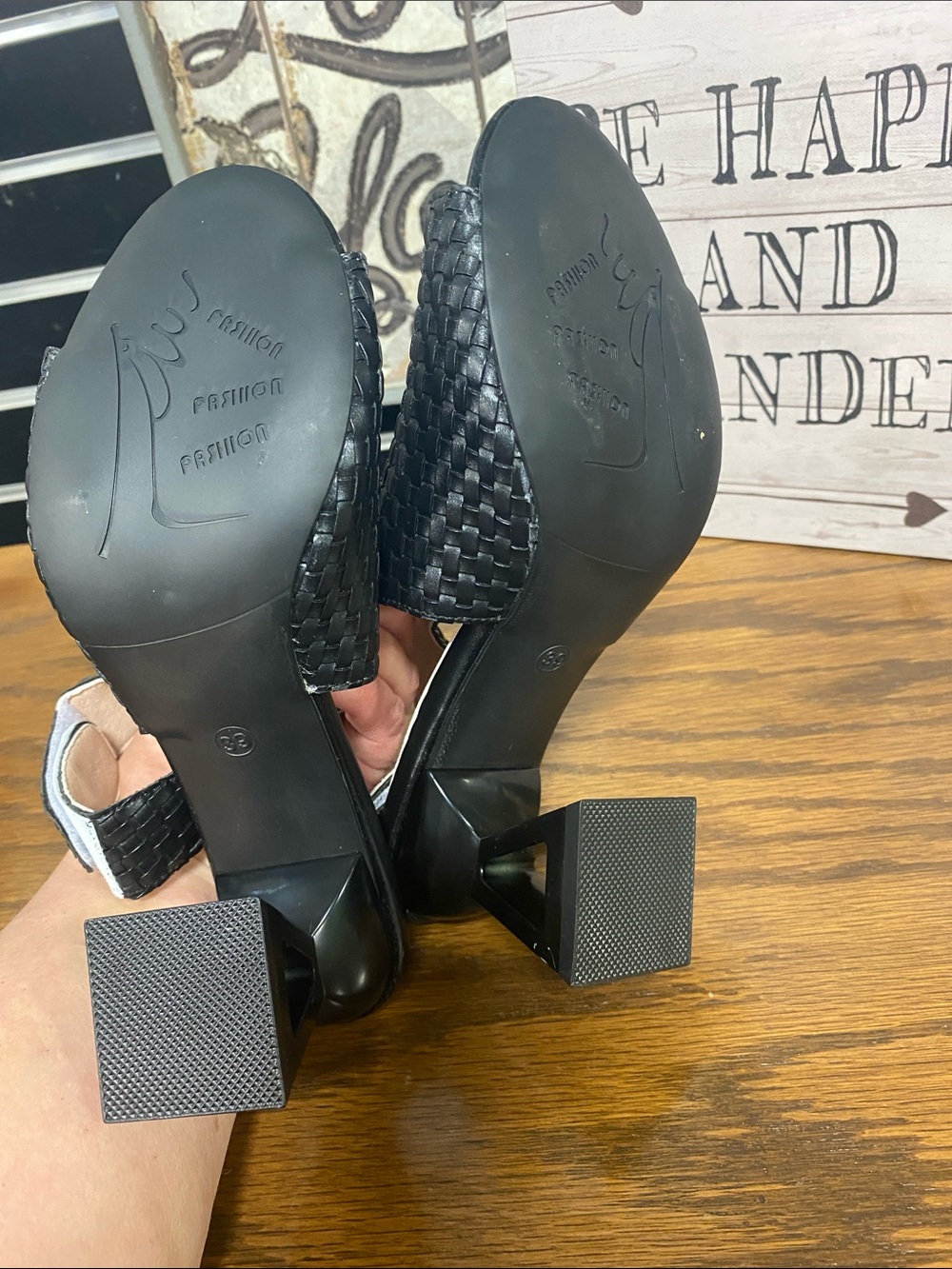 Black Woven “Dana” Triangle Heeled Sandal- Size 7.5 NWOT - Picture 7 of 9